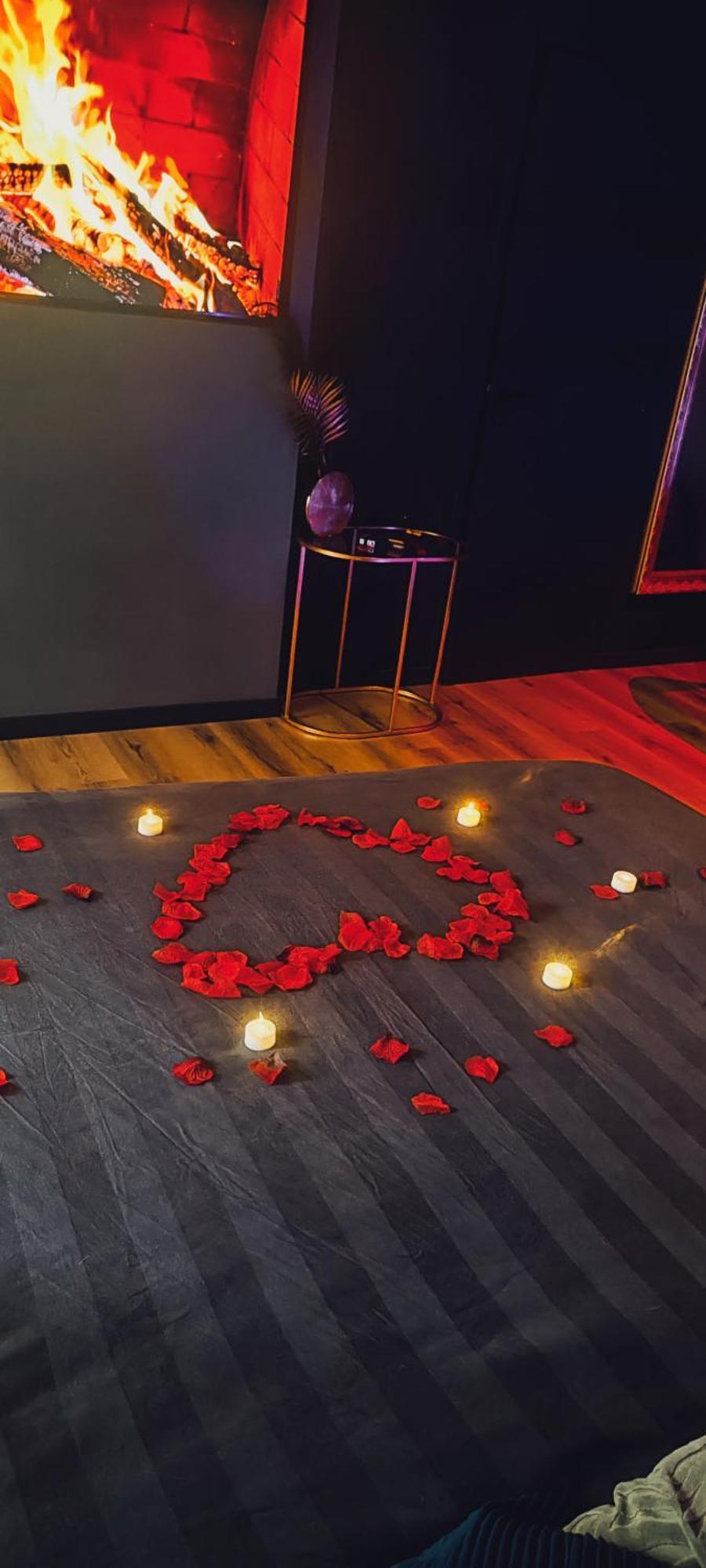 Loveroomxspa Bourg-Saint-Christophe Quarto foto